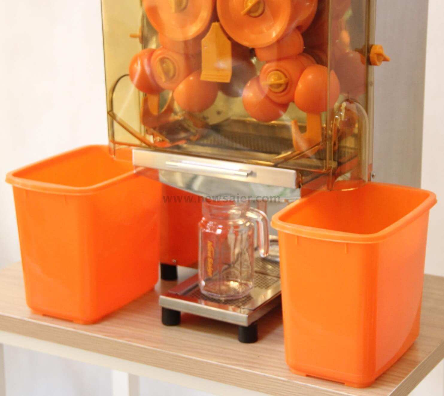 2000E-4 Electric Commercial Orange Juicer Machine Citrus Squeezer Orange Juicer 
