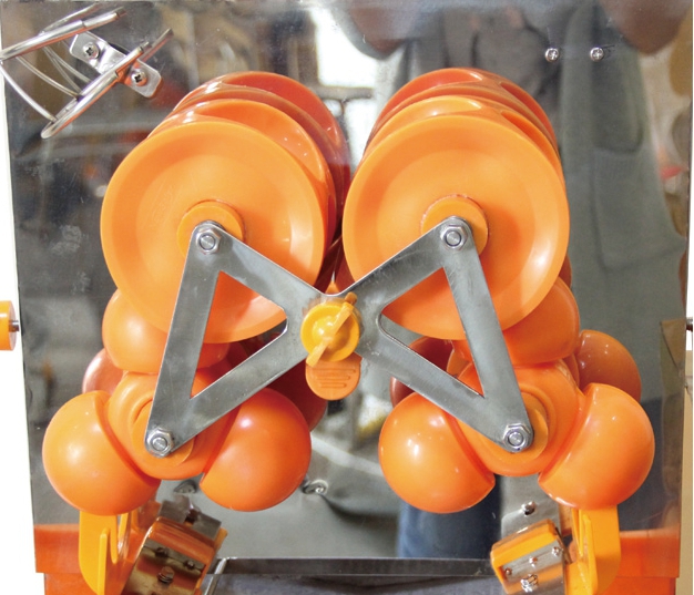 automatic orange juice machine - squeeze ball